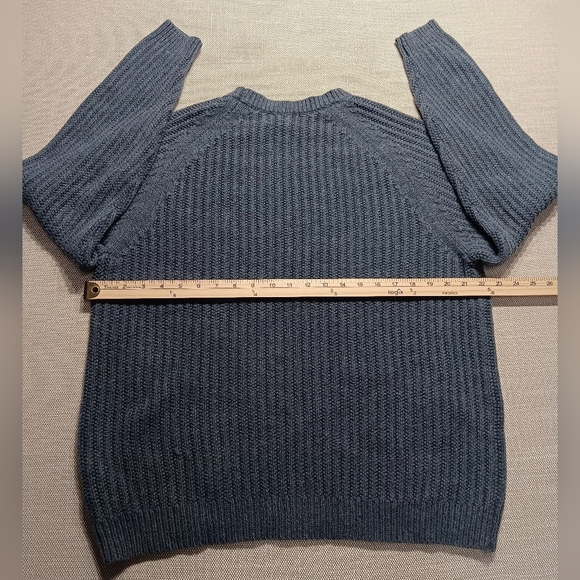 Eddie Bauer cotton sweater, Medium, Blue, Great condition - Picture 4 of 5